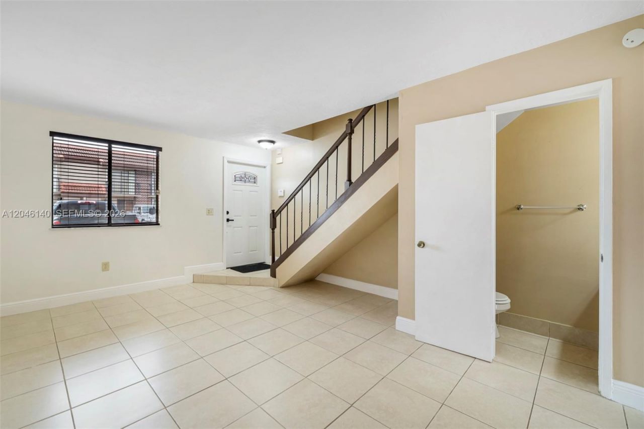 1809 SW 107th Ave , Unit 2710, Miami, FL 33165 Photo