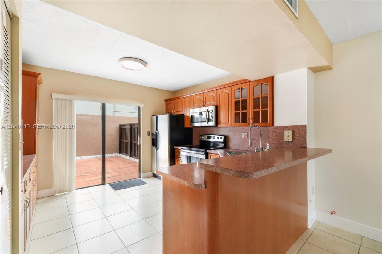 1809 SW 107th Ave , Unit 2710, Miami, FL 33165 Photo