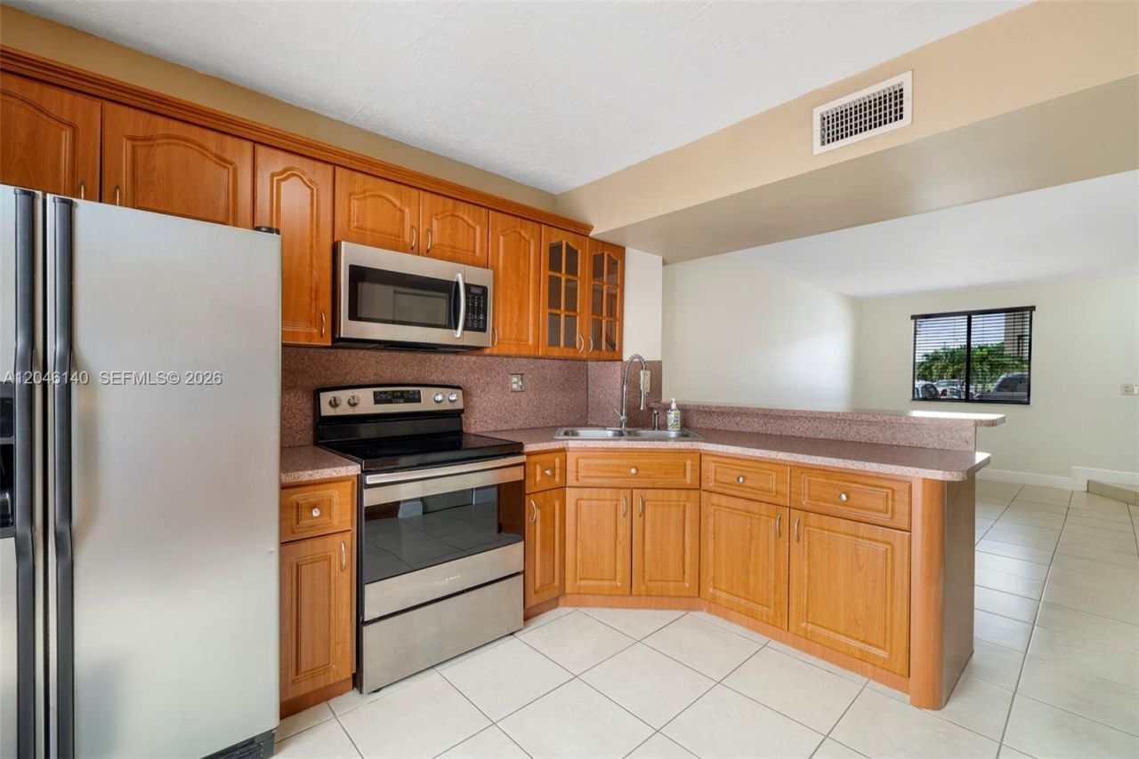 1809 SW 107th Ave , Unit 2710, Miami, FL 33165 Photo