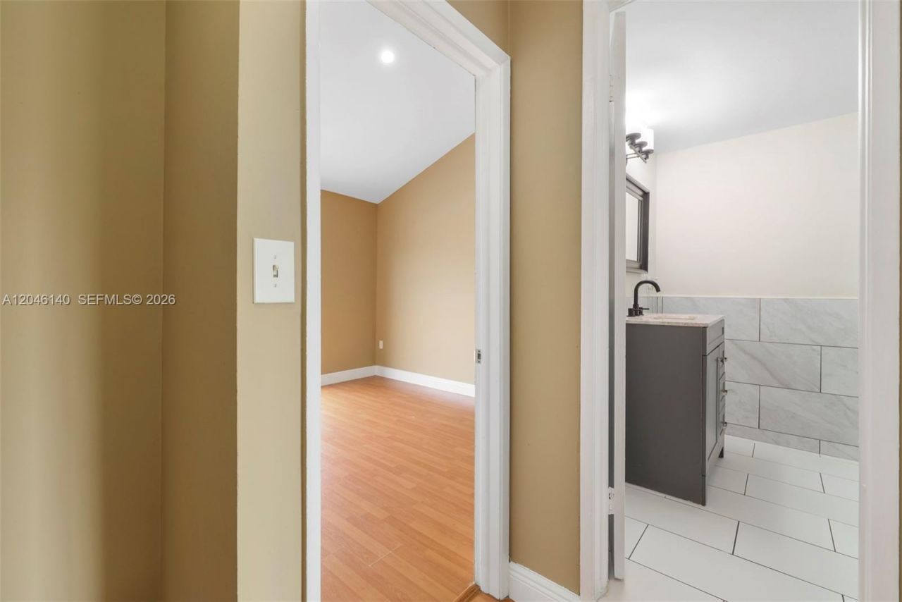 1809 SW 107th Ave , Unit 2710, Miami, FL 33165 Photo