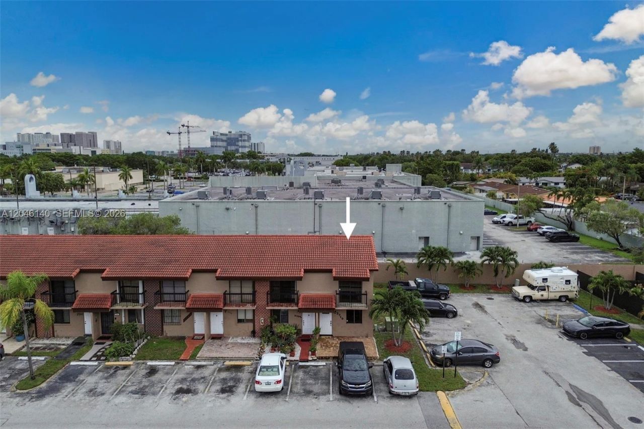 1809 SW 107th Ave , Unit 2710, Miami, FL 33165 Photo