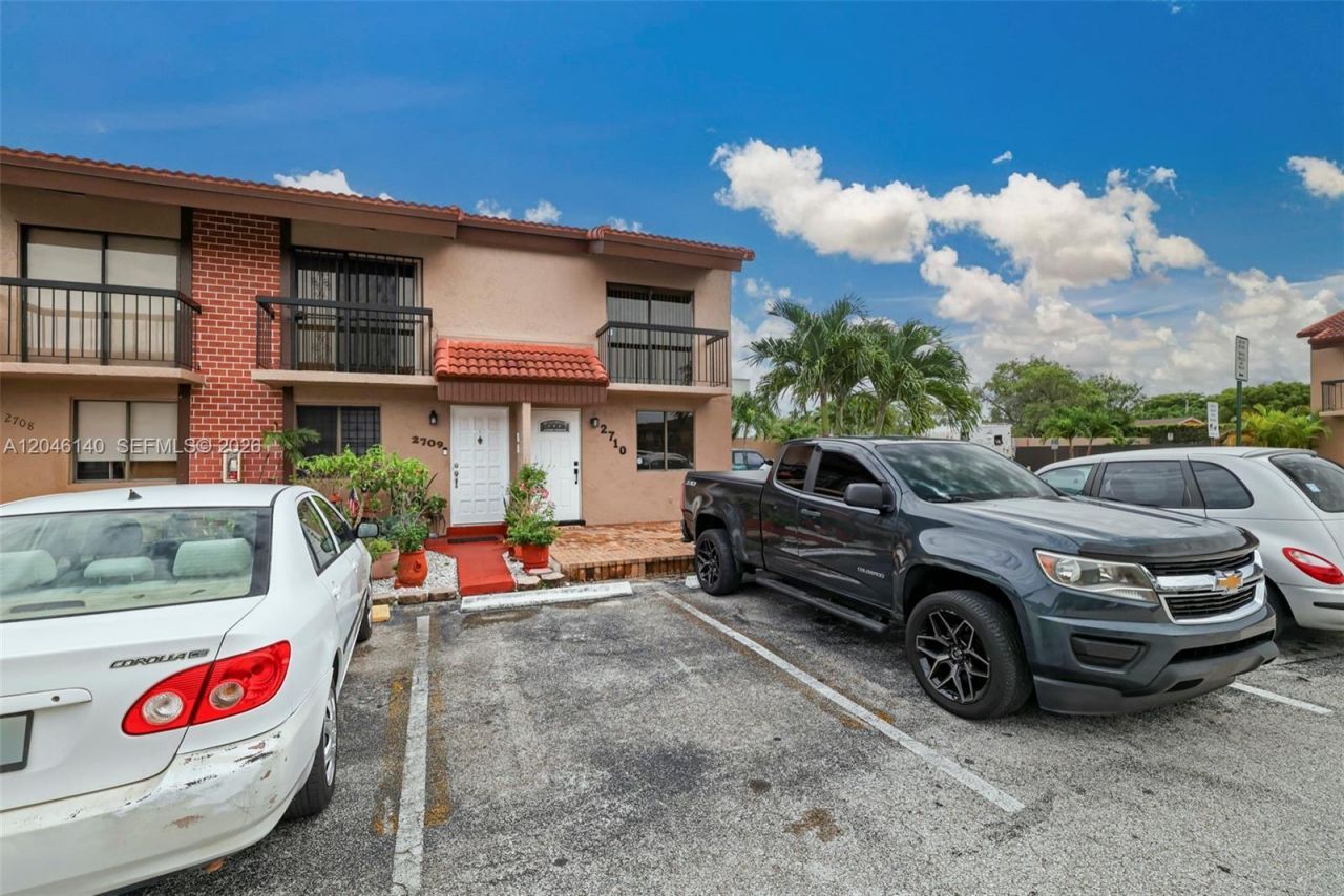 1809 SW 107th Ave , Unit 2710, Miami, FL 33165 Photo
