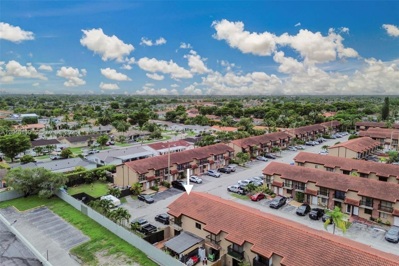 1809 SW 107th Ave , Unit 2710, Miami, FL 33165 Photo