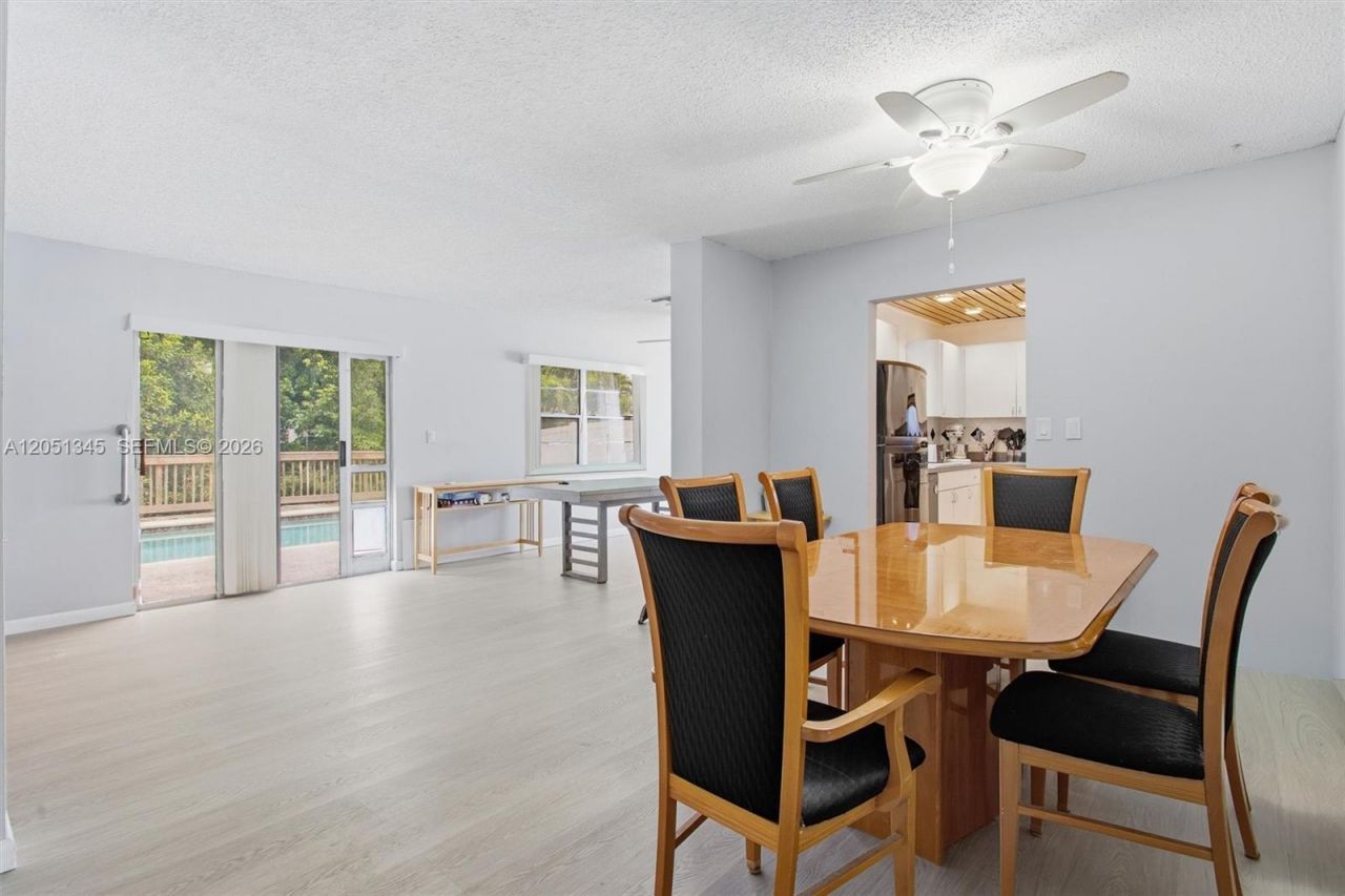 8410 SW 20th St , North Lauderdale, FL 33068 Photo
