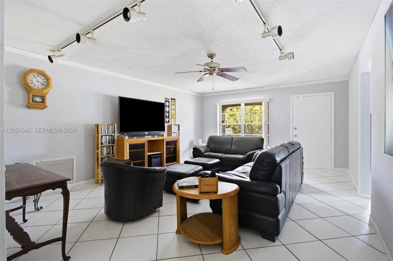 8410 SW 20th St , North Lauderdale, FL 33068 Photo
