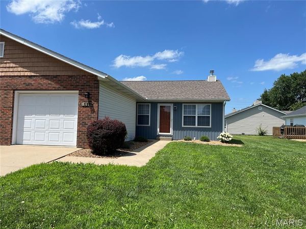 606 Donna Drive , O'Fallon, IL 62269