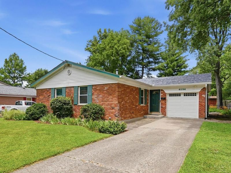 4124 Stonecreek Way, Sharonville, OH 45241 Photo 2