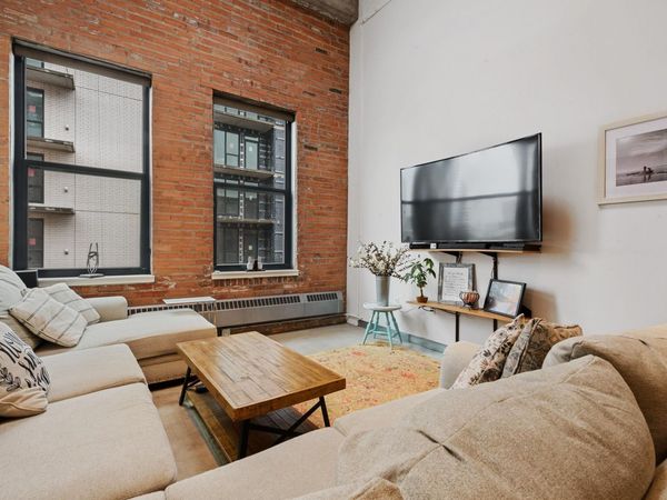 250 Park Avenue, Unit 712, Minneapolis, MN 55415