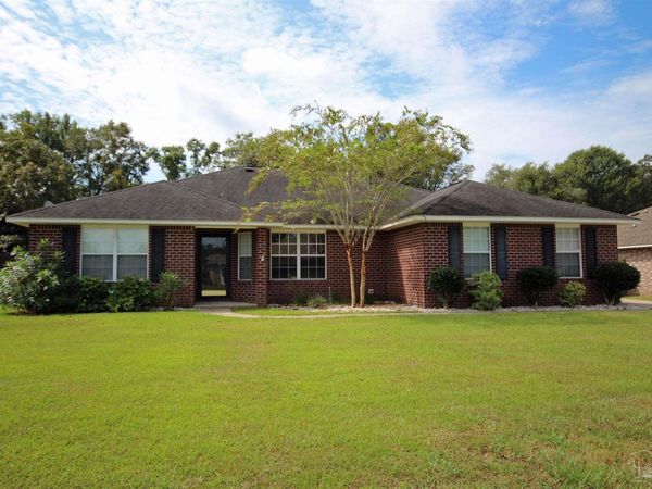 8454 Ferlon Ave, Pensacola, FL 32526