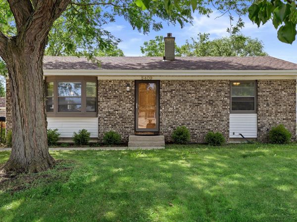 5409 58th St, Kenosha, WI 53144