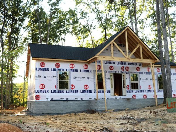 521 Shelton Cemetery Rd, Cumberland Furnace, TN 37051