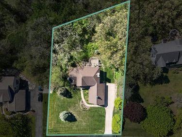 7798 Lee Road, Hamburg Twp, MI 48116