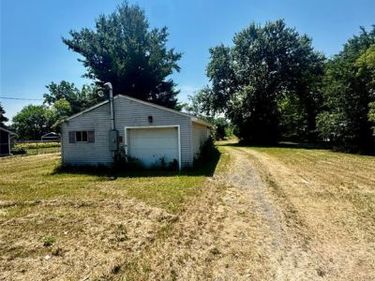 5454 Hopkins Road, Genesee Twp, MI 48506