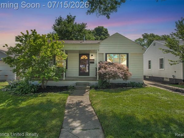 717 S Edgeworth Avenue , Royal Oak, MI 48067