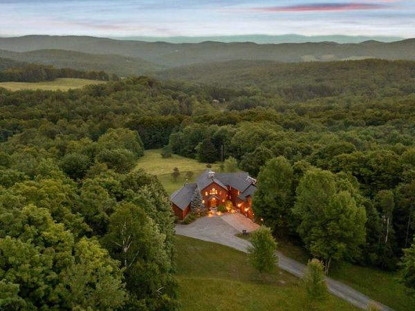 115 Eastman Road, Woodstock, VT 05071