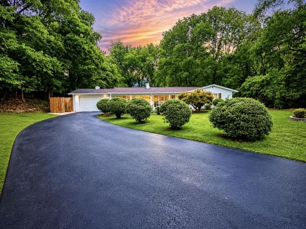 3402 S Park CIR , Roanoke, VA 24018