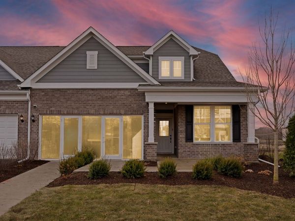 6201 Links Drive , Unit 24001, Woodridge, IL 60517