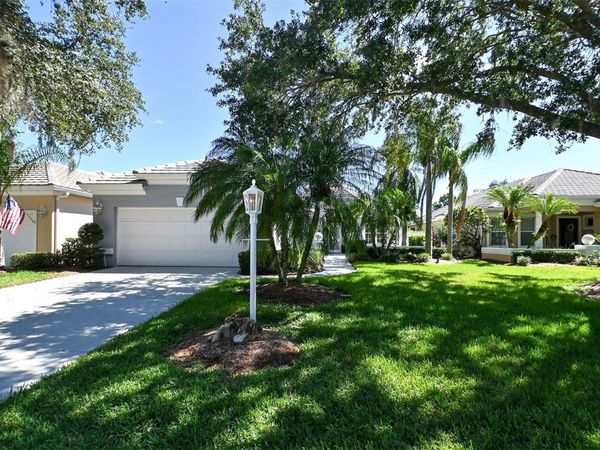 7131 KENSINGTON COURT , UNIVERSITY PARK, FL 34201