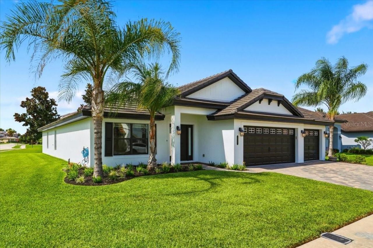 477 Lake Vista Drive, Auburndale, FL 33823 Main Photo