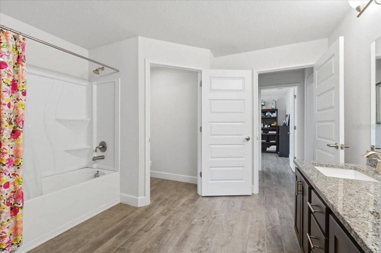 477 Lake Vista Drive, Auburndale, FL 33823 Photo