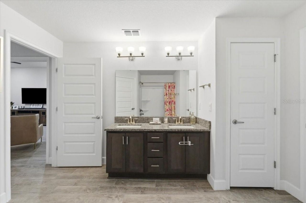 477 Lake Vista Drive, Auburndale, FL 33823 Photo