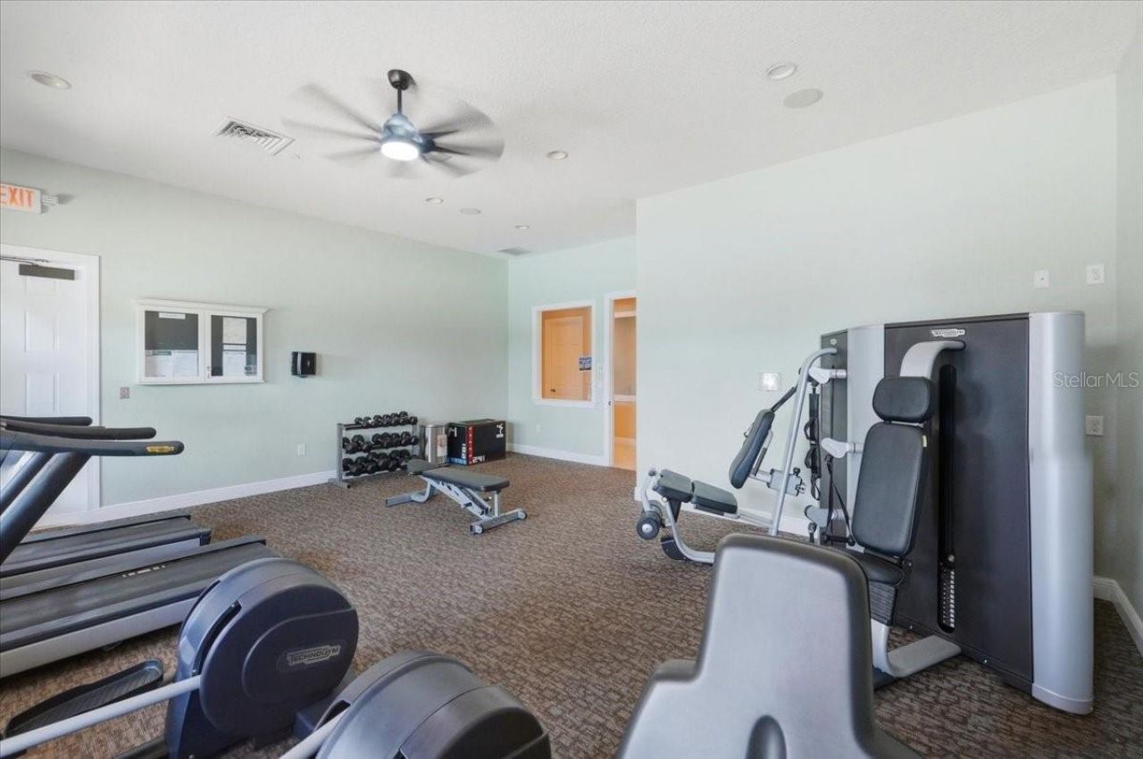 477 Lake Vista Drive, Auburndale, FL 33823 Photo
