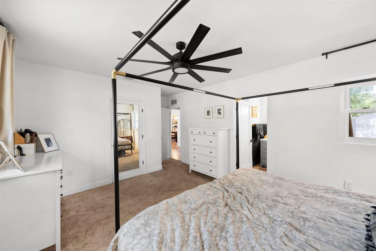 2235 5th Street S, Saint Petersburg, FL 33705 Photo