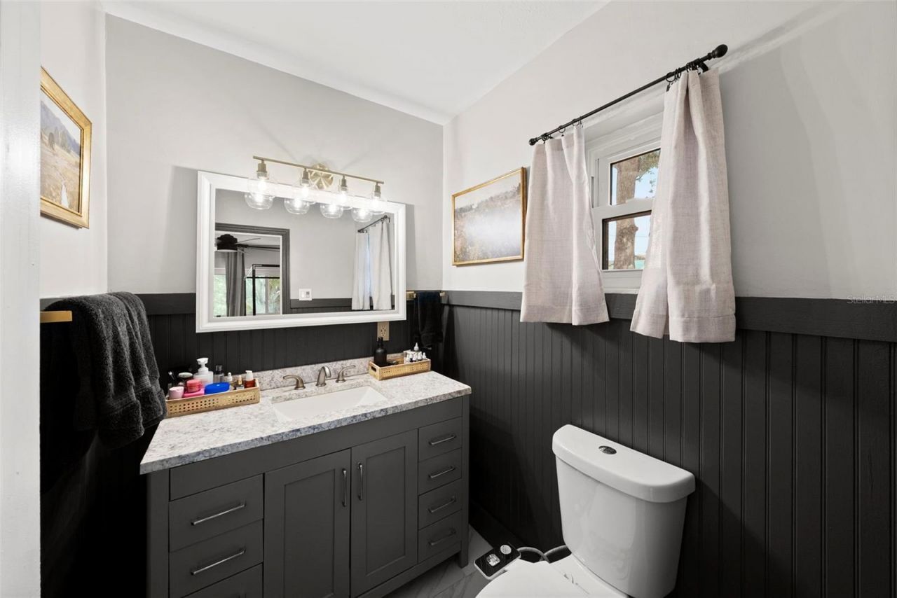 2235 5th Street S, Saint Petersburg, FL 33705 Photo