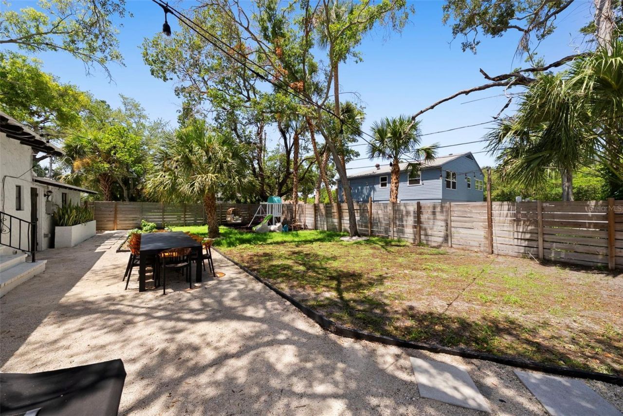 2235 5th Street S, Saint Petersburg, FL 33705 Photo