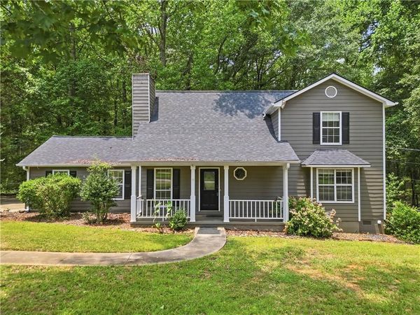 135 Dunwick Lane , Mcdonough, GA 30253