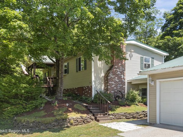 5150 Route 9g , Germantown, NY 12526