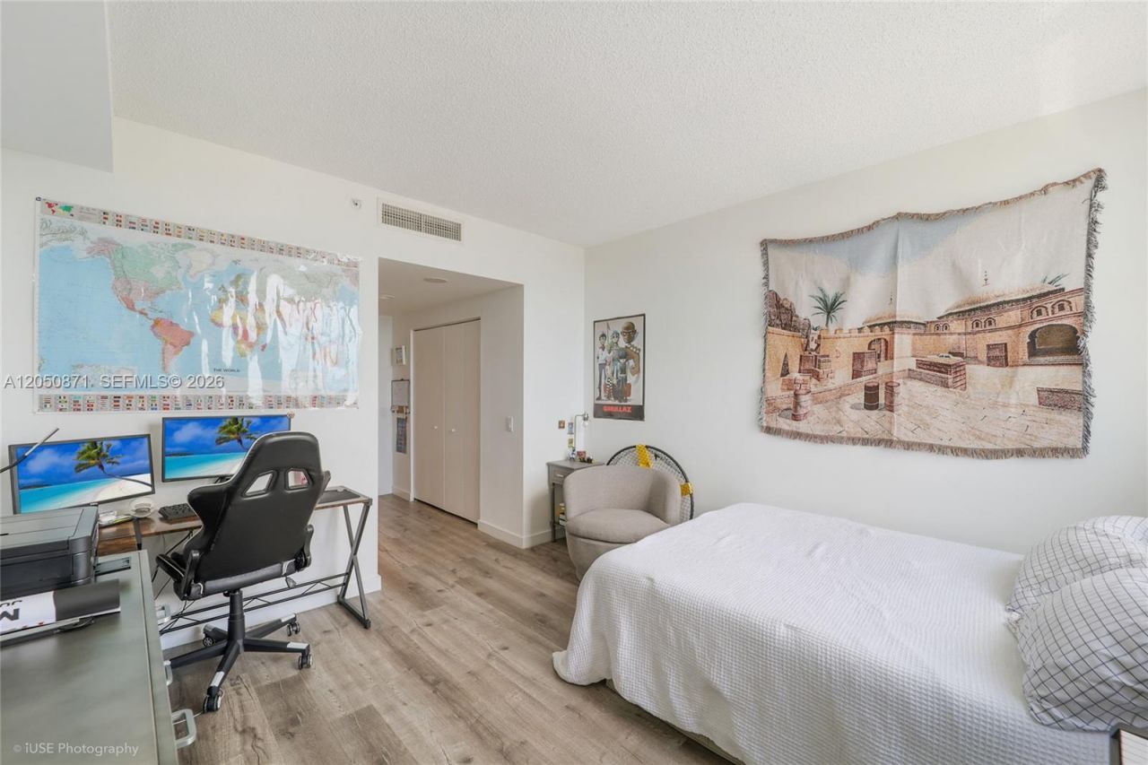 2475 Brickell Ave , Unit 1107, Miami, FL 33129 Photo