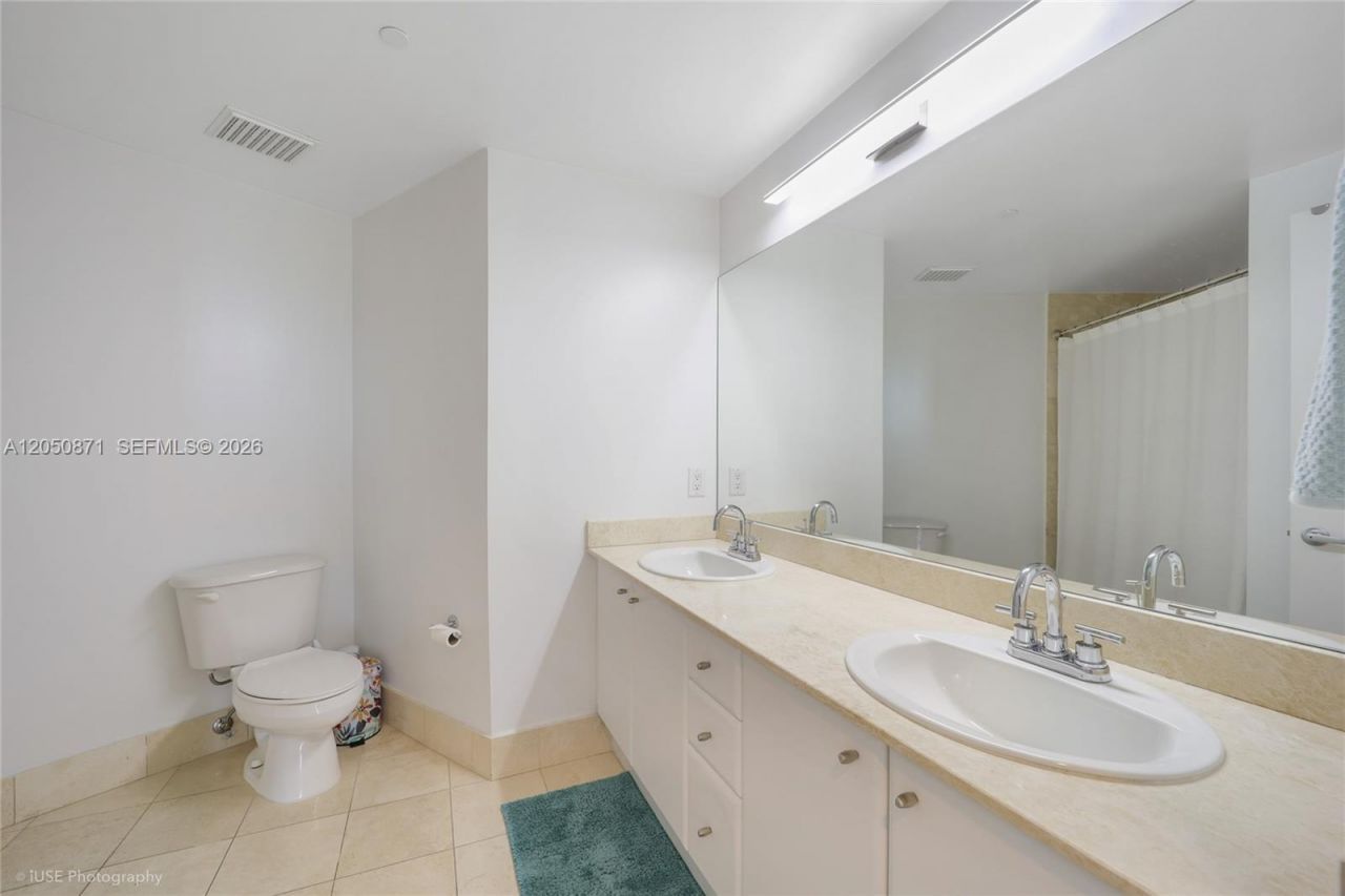 2475 Brickell Ave , Unit 1107, Miami, FL 33129 Photo