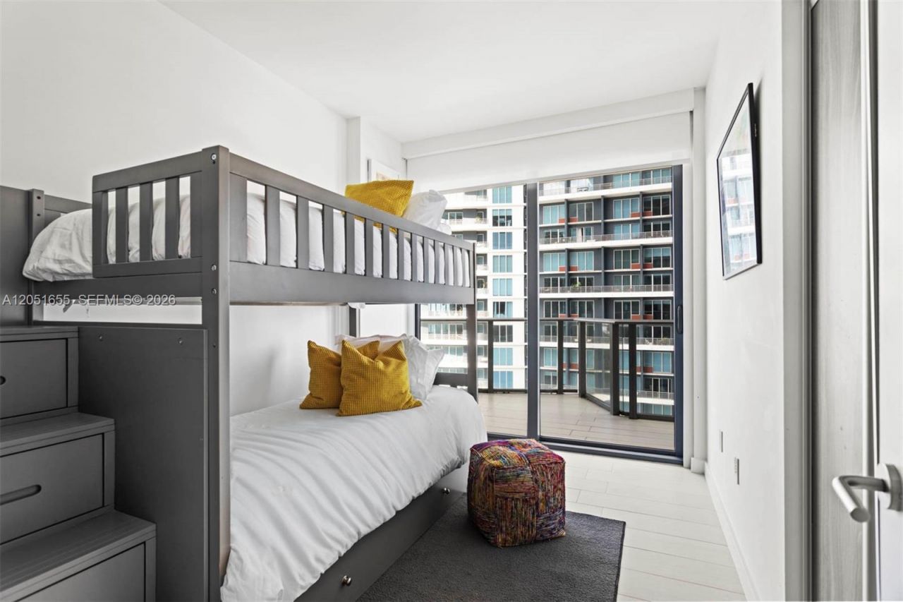 1300 S Miami Ave , Unit 2206, Miami, FL 33130 Photo