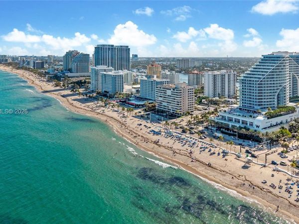 3101 Bayshore Dr , Unit 1802, Fort Lauderdale, FL 33304