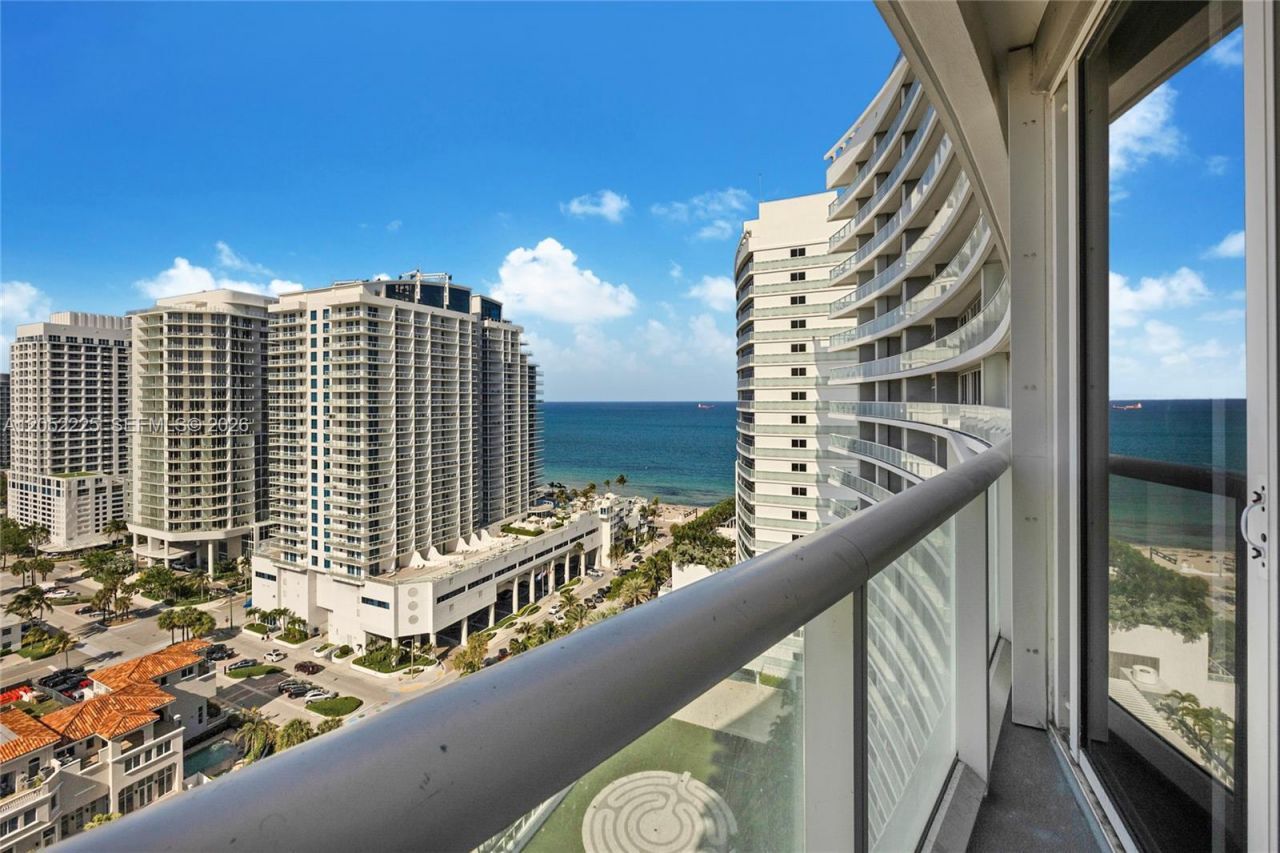 3101 Bayshore Dr , Unit 1802, Fort Lauderdale, FL 33304 Photo