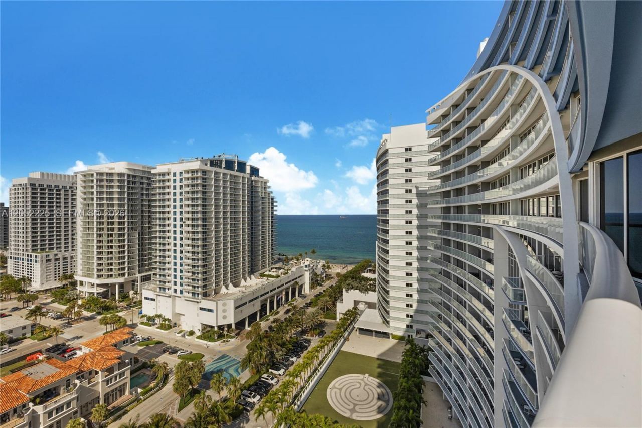 3101 Bayshore Dr , Unit 1802, Fort Lauderdale, FL 33304 Photo