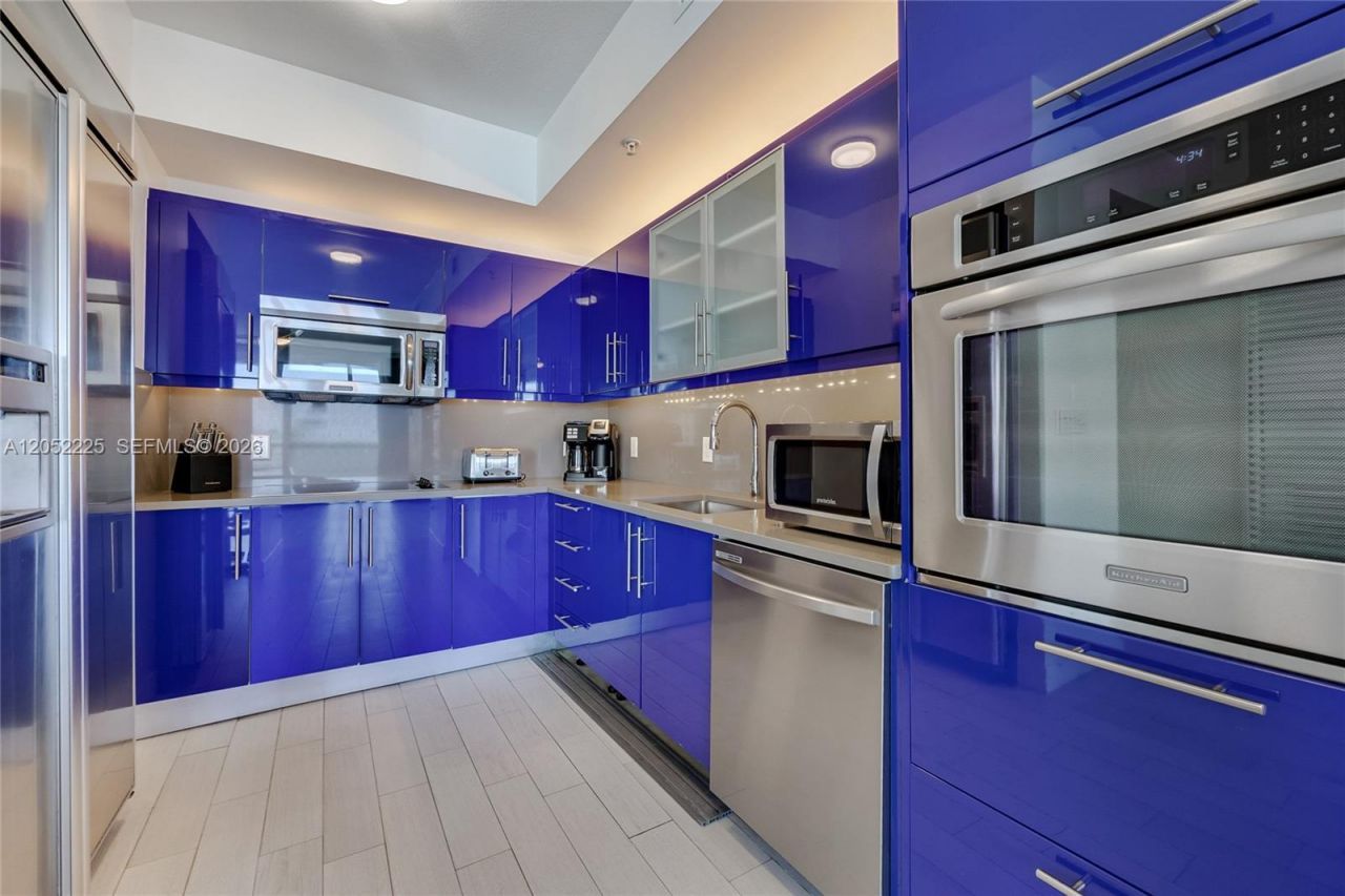 3101 Bayshore Dr , Unit 1802, Fort Lauderdale, FL 33304 Photo
