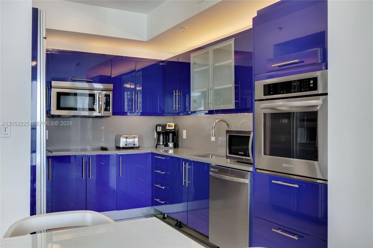 3101 Bayshore Dr , Unit 1802, Fort Lauderdale, FL 33304 Photo