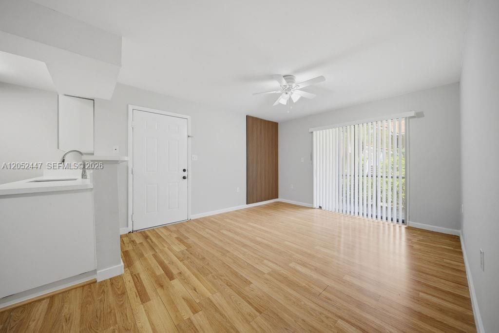 15560 SW 104th Ter, Unit 6110, Miami, FL 33196 Photo