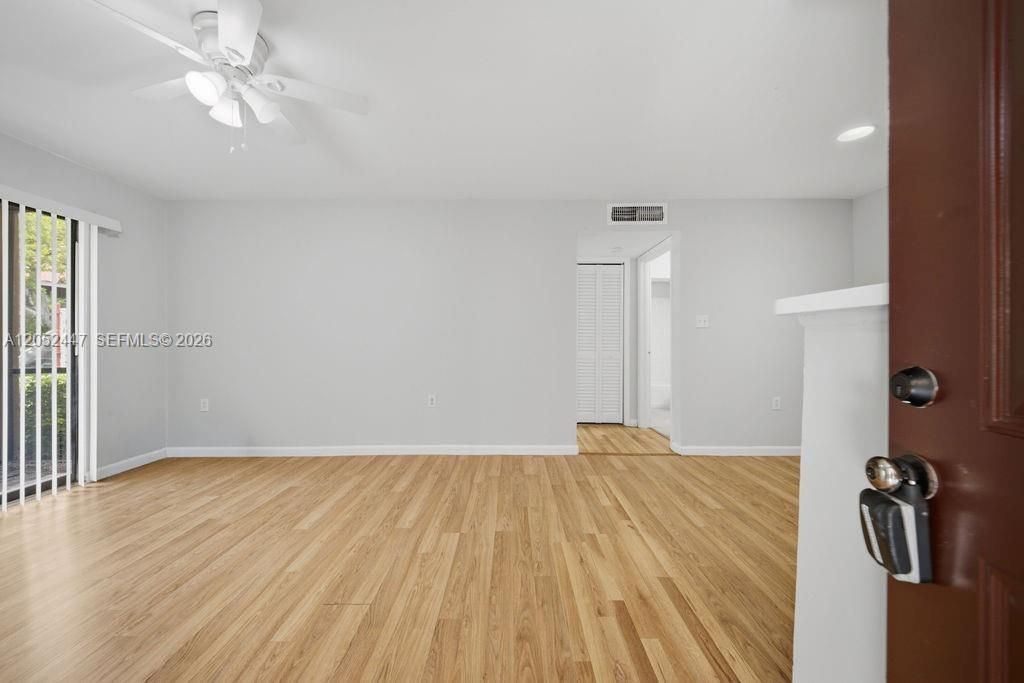 15560 SW 104th Ter, Unit 6110, Miami, FL 33196 Photo