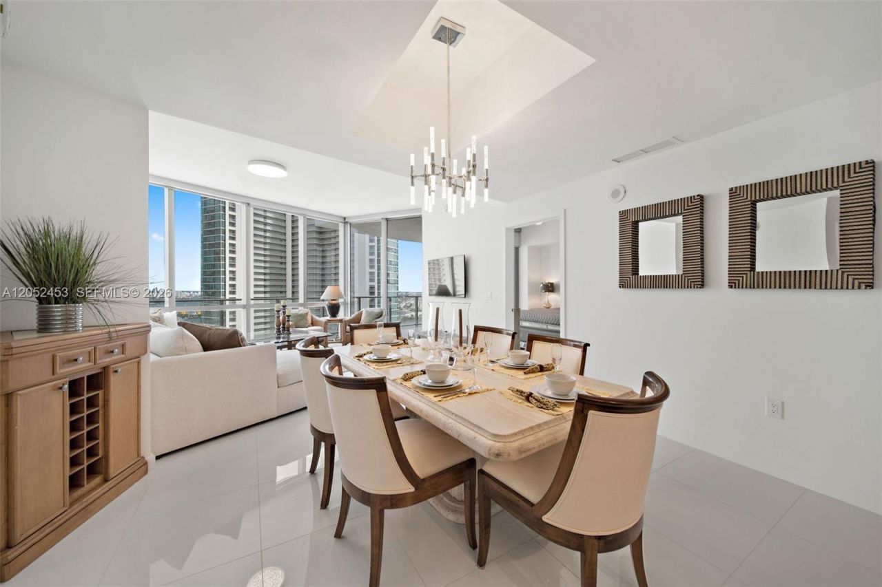 851 NE 1st Avenue , Unit 3003, Miami, FL 33132 Photo