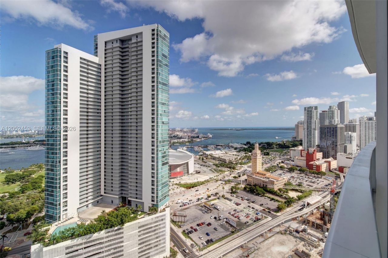 851 NE 1st Avenue , Unit 3003, Miami, FL 33132 Photo