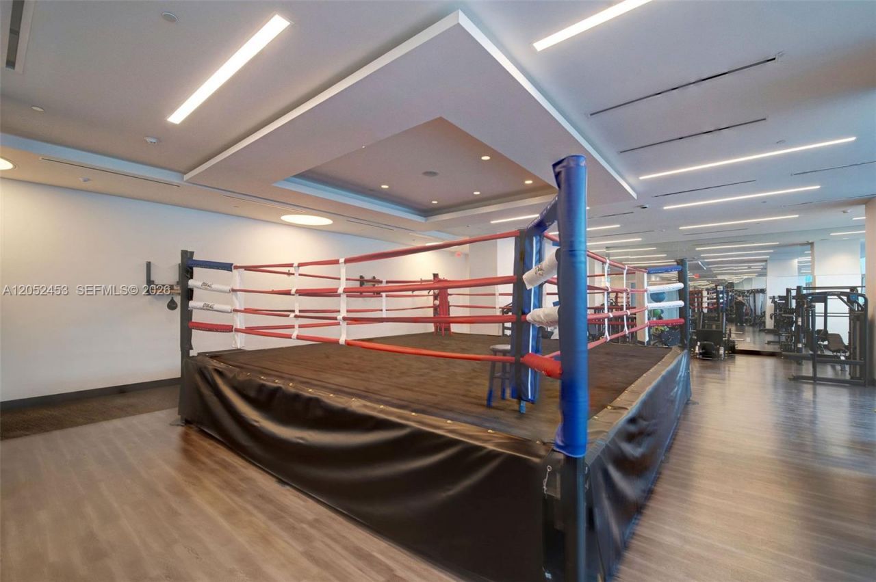 851 NE 1st Avenue , Unit 3003, Miami, FL 33132 Photo