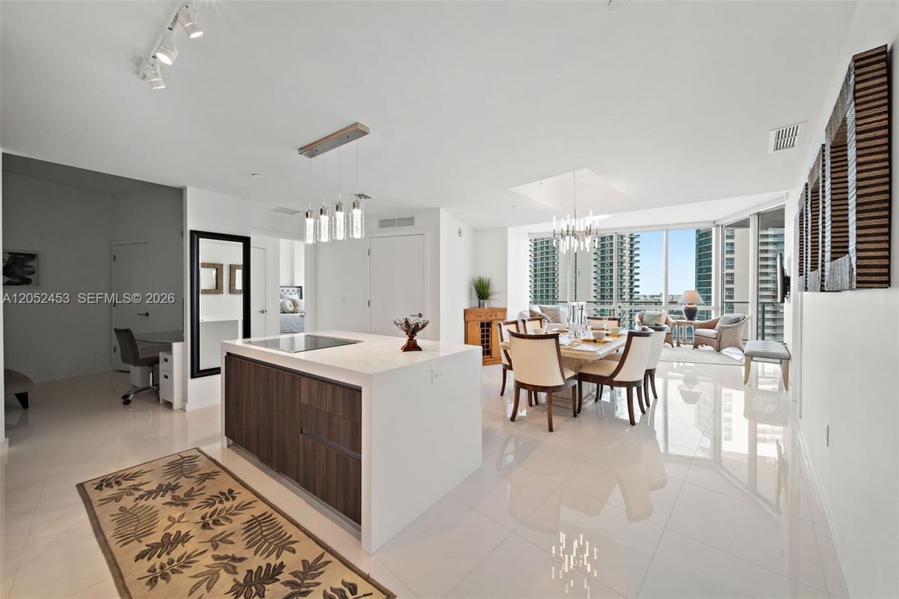 851 NE 1st Avenue , Unit 3003, Miami, FL 33132 Photo