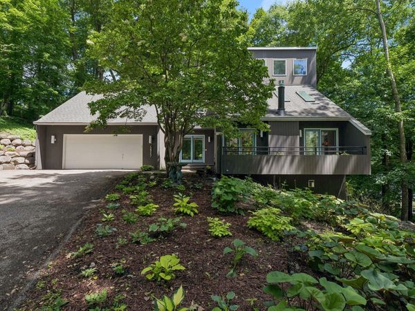 4827 Lamplighters Lane, Minnetonka, MN 55345