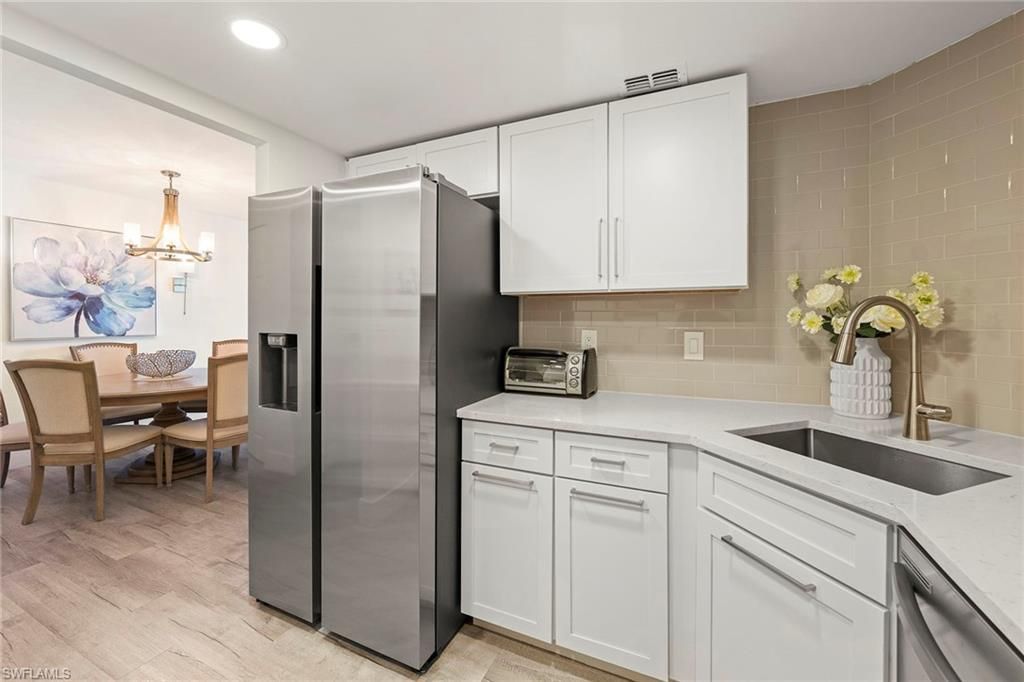 380 Seaview Ct, Unit 207, Marco Island, FL 34145 Photo