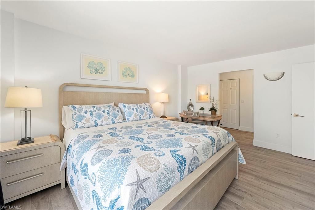 380 Seaview Ct, Unit 207, Marco Island, FL 34145 Photo