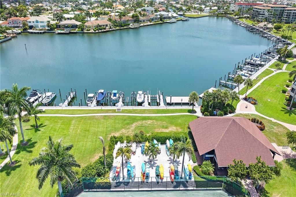 380 Seaview Ct, Unit 207, Marco Island, FL 34145 Photo