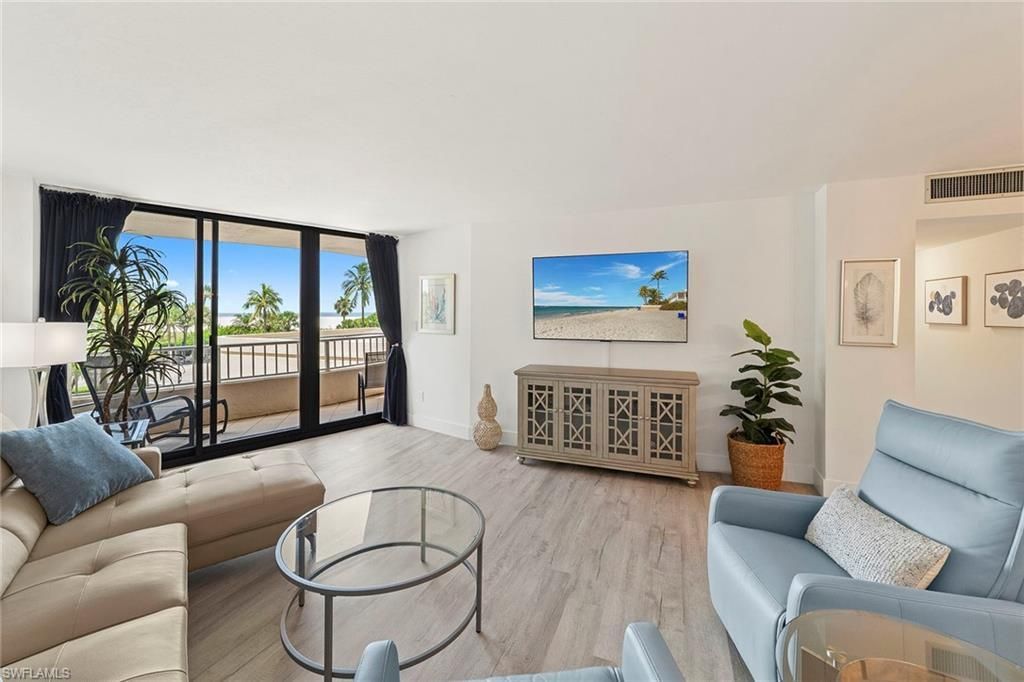 380 Seaview Ct, Unit 207, Marco Island, FL 34145 Photo